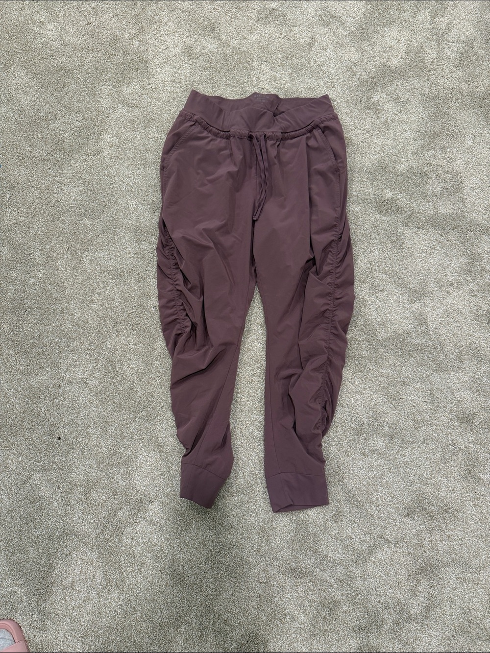 Altheta women’s attitude Ruched Jogger Pants - mauve purple size -10